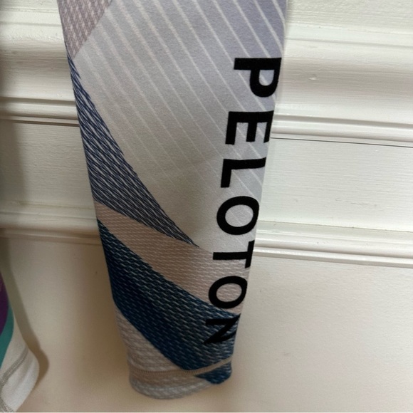 Peloton x With Sails High Rise Legging Womens XS - Picture 5 of 9